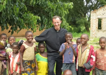 SIEMPRE EN CONTACTO CON DIOS (II/II) – San Alberto Hurtado