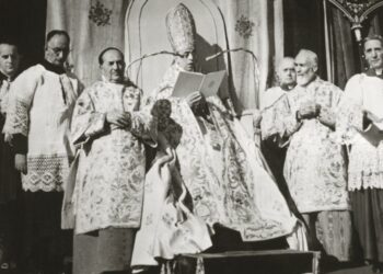 Videos de cuando Pío XII declaró el dogma de la Asunción