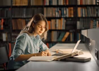 Nuevos CURSOS y LIBROS en 2023