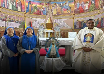 ¡Cuánto deseamos la Paz! [7 May] – Cristianos en Gaza – Madre Maria del Pilar y Hna Socorro