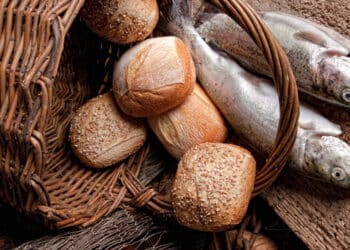 Cinco panes y dos peces – P. Jason Jorquera