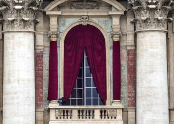 «El Papado» – P. Leonardo Castellani (1899-1981)