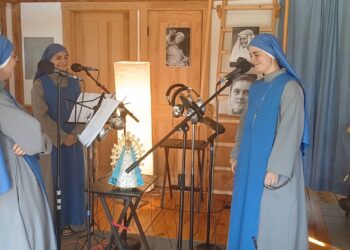 Nuevo álbum de música: “Ven pronto a socorrernos” (“Hasten to Help Us”) – Proyecto Monfort