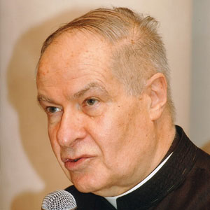 Picture of P. Alfredo Saenz S.J